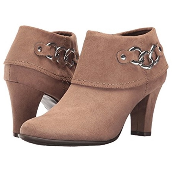 A2 By Aerosoles Shoes - Beige Ankle Bootie Heel Boot Chain Accent 10